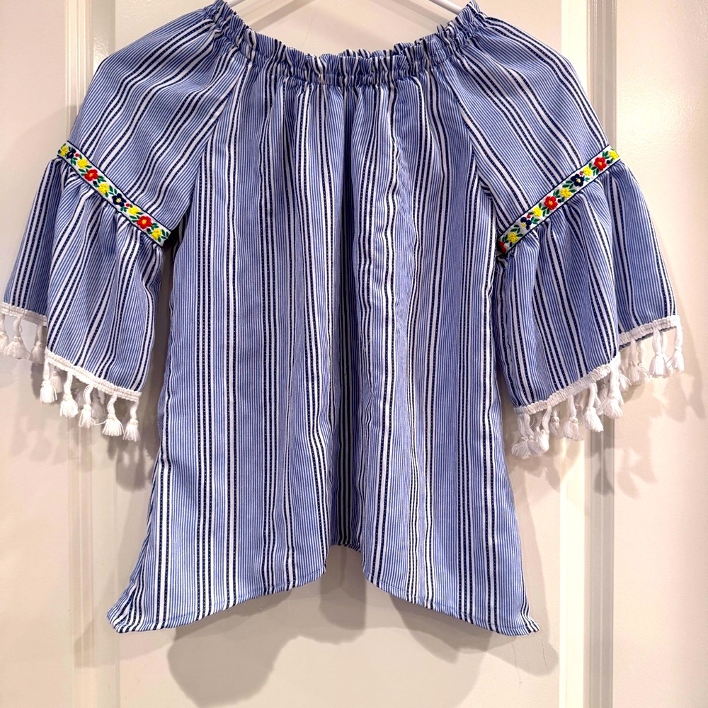 Arizona Jean Co Blue and White Striped Top White Tassels & Floral Trim Size 7/8